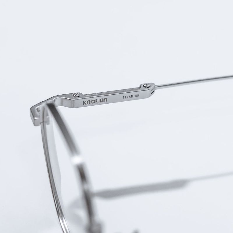 Knouun Square titanium glasses CODE. 102. A Silver
