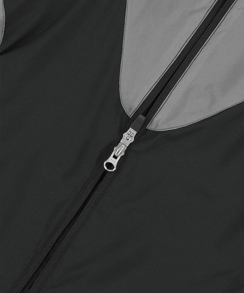 WAVE M LOGO HOODED WINDBREAKER
