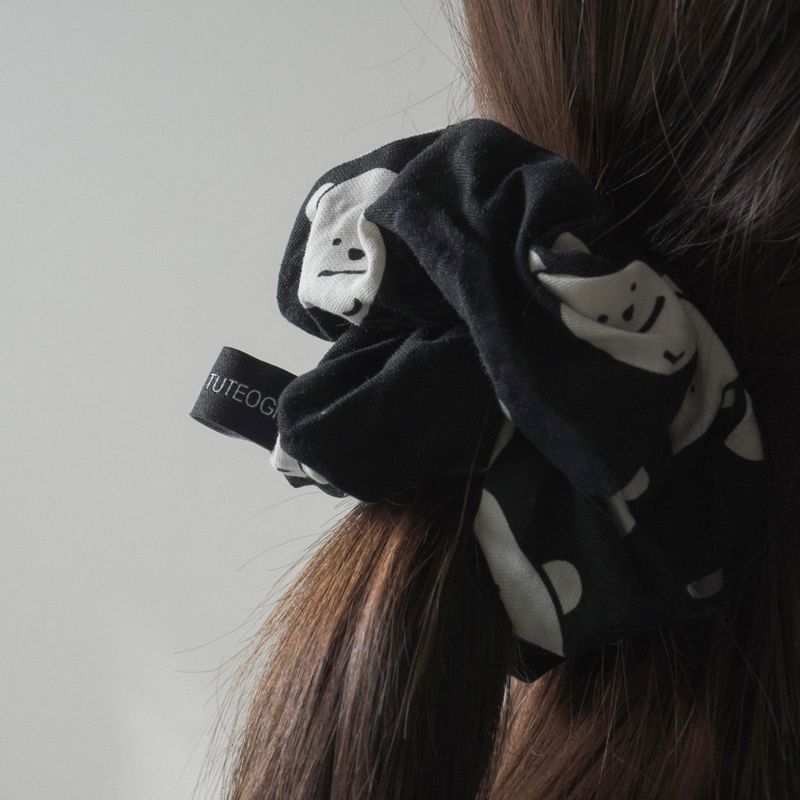 TUTEOGI ‘Rhythm’ scrunchie #001 (L size)