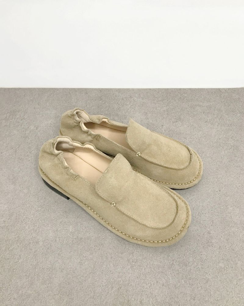 Stitched Flat Shoes (2 Colors)