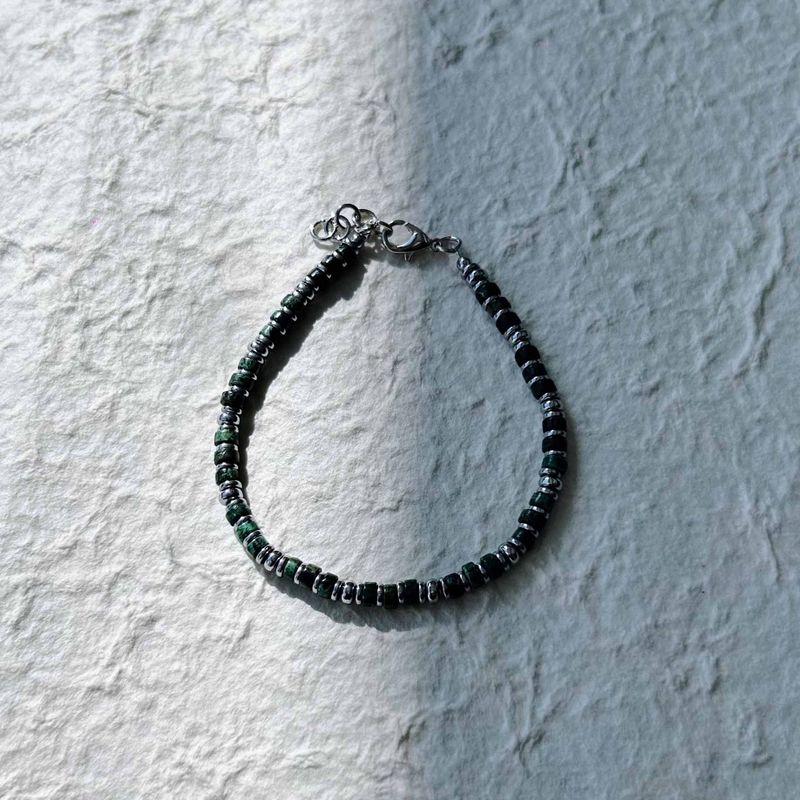 Emerald Sequence Bracelate