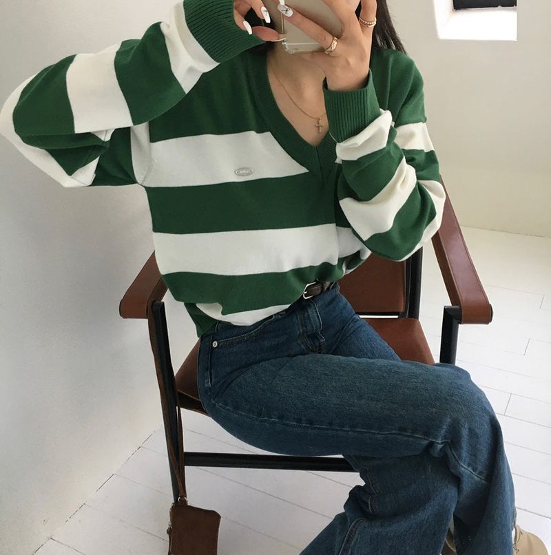 [MADE] striped deep V-neck knit