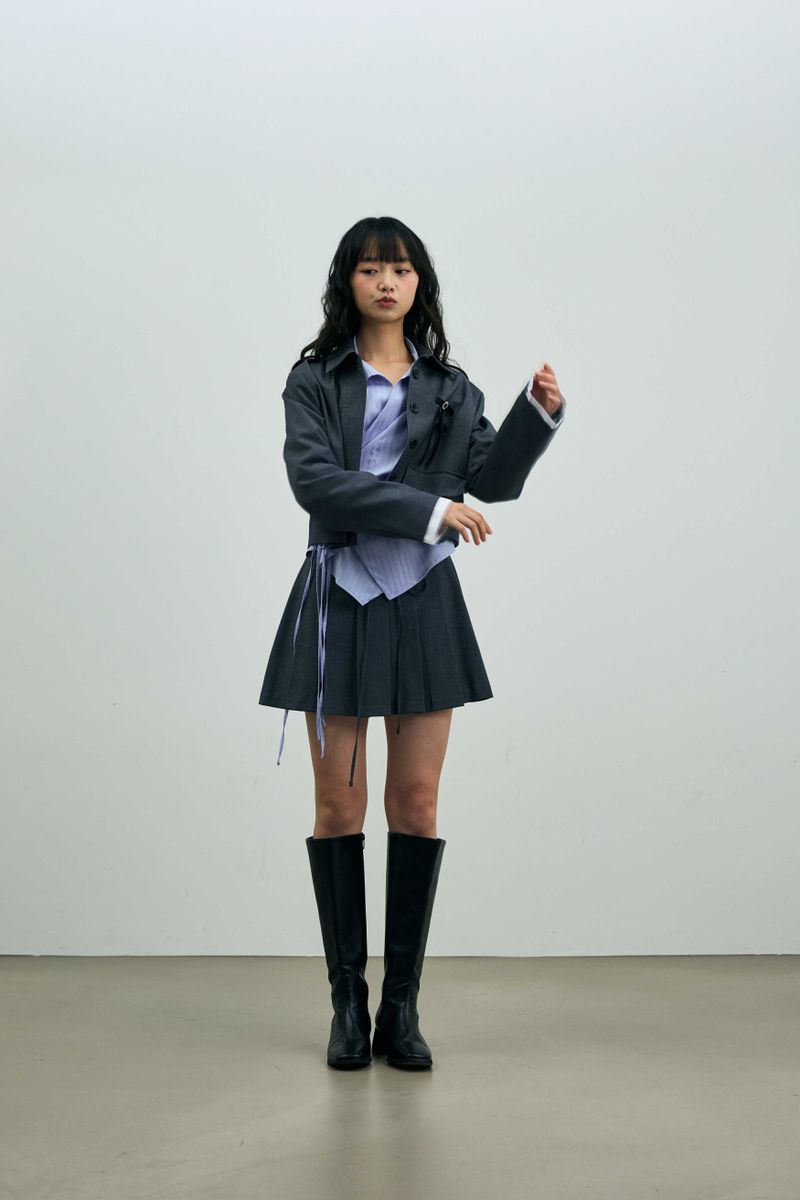 MILD CROP BLAZER / CHARCOAL