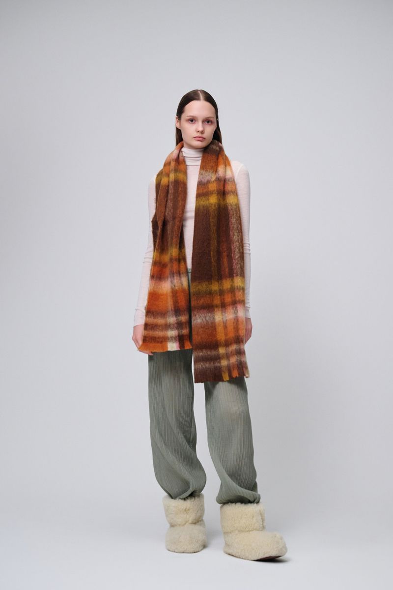 OAKK muffler_brown