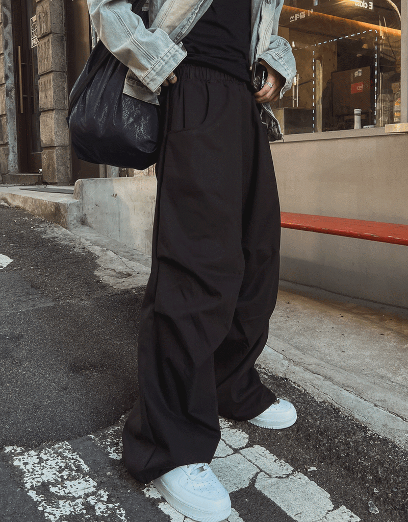 2PLAN（ツープラン）の「Maret parachute string pants（Pants）」