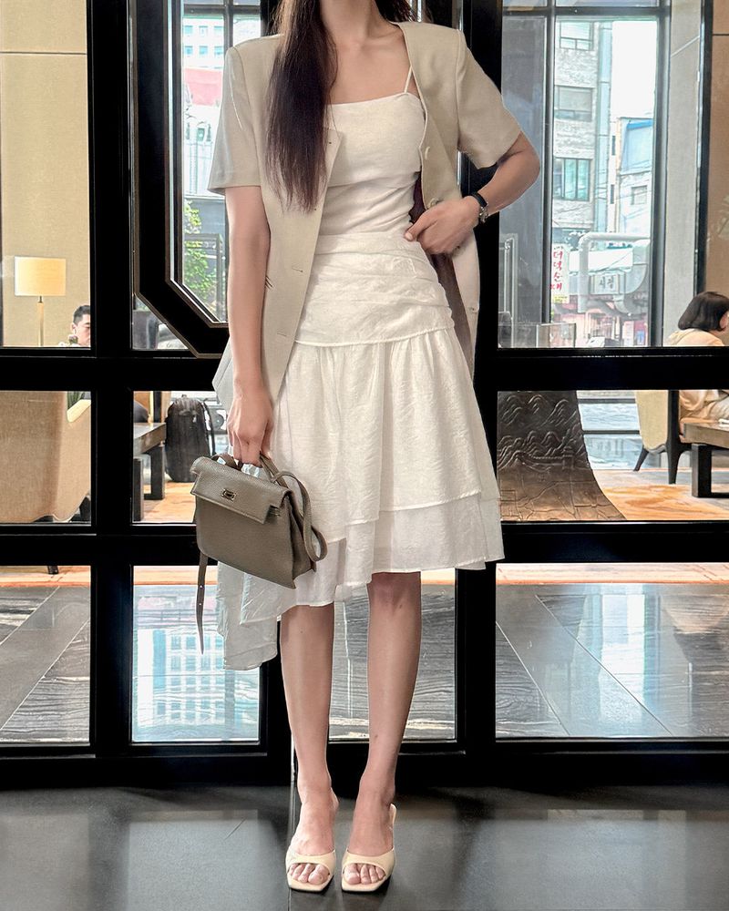 Prmiten unbalanced skirt