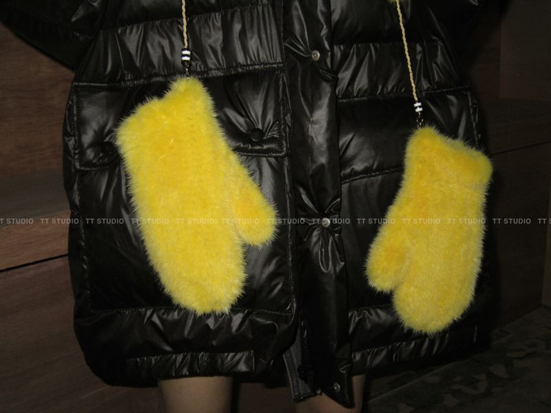 Real mink fur gloves