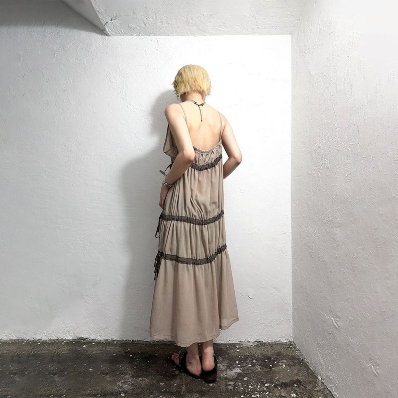 TIED SHIRRING DRESS
