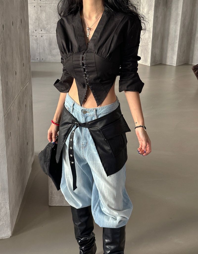 a corset hook shirt