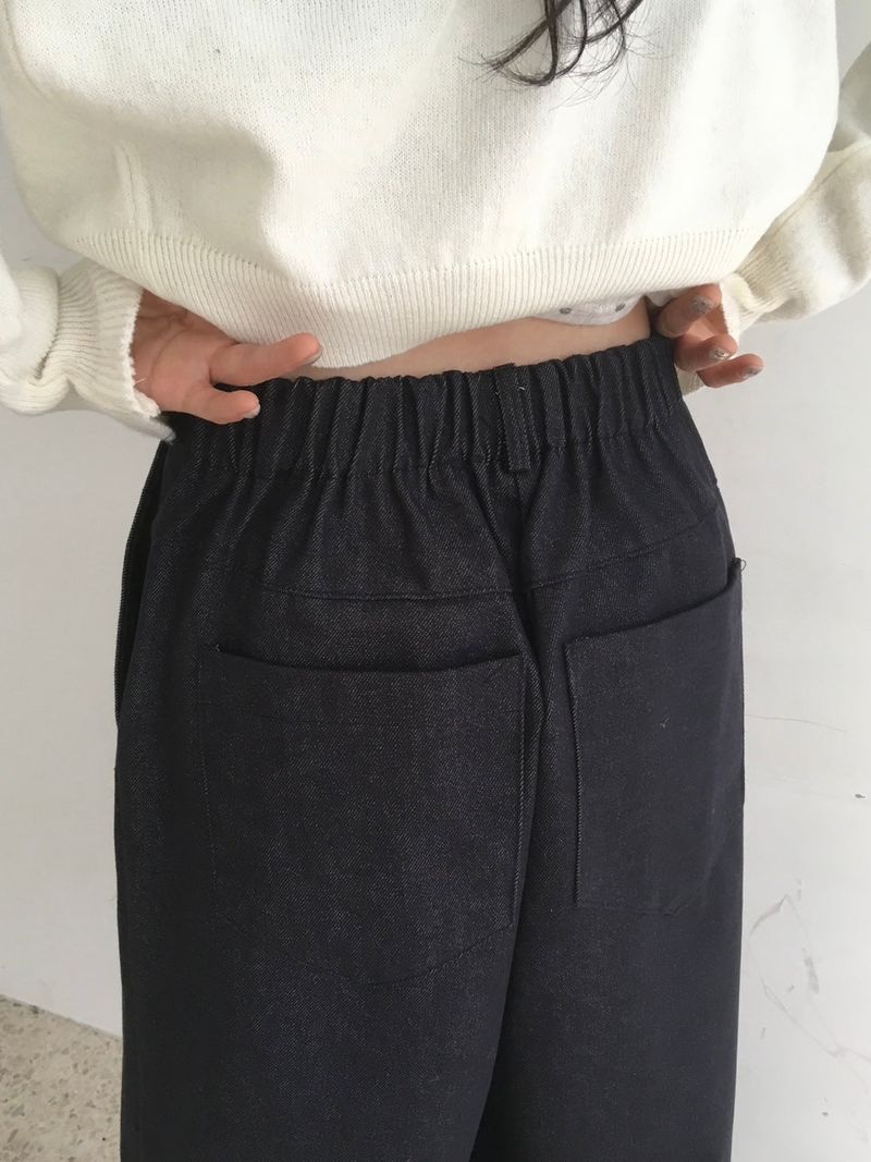 Plaid Roll-Up Pants