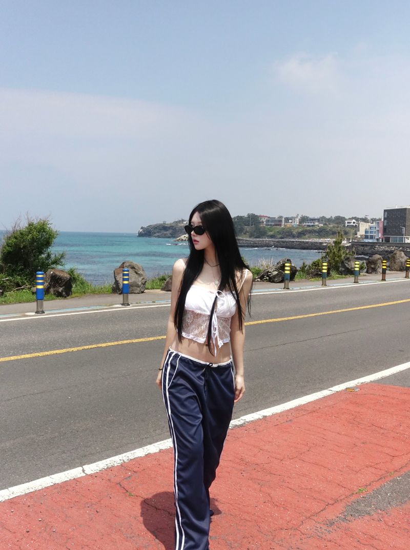 Lace Ribbon Cropped Sleeveless