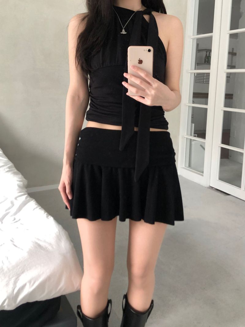 Kitten（キッテン）の「Dice Flared Mini Skirt (2 colors)（Skirts）」