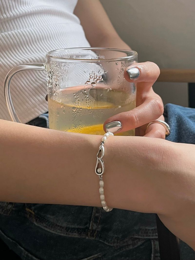 ELEGANT DEW PEARLS BRACELET