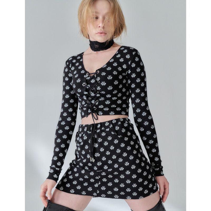 203-LOGO LETTERING SKIRT
