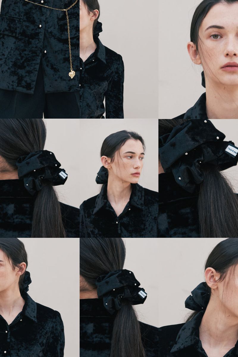 Velvet Dot Scrunchie (Black)