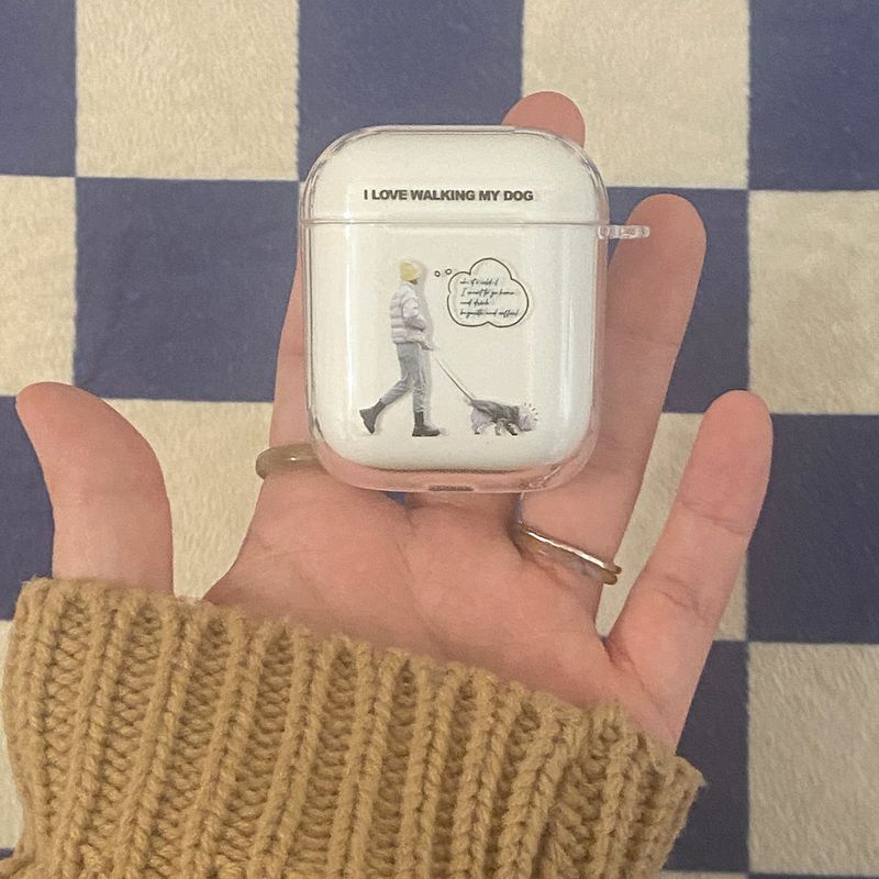 Notful（ノットフル）の「Walking dog Airpods case（Smartphone Accessories）」