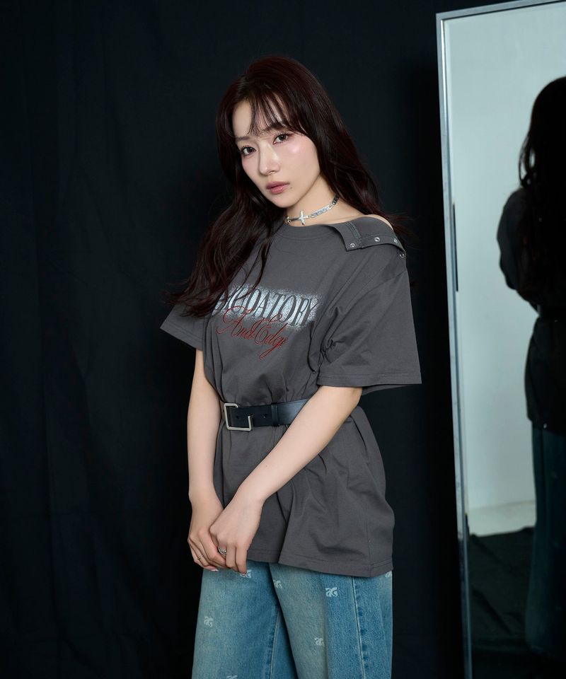 スプレープリントTシャツ
