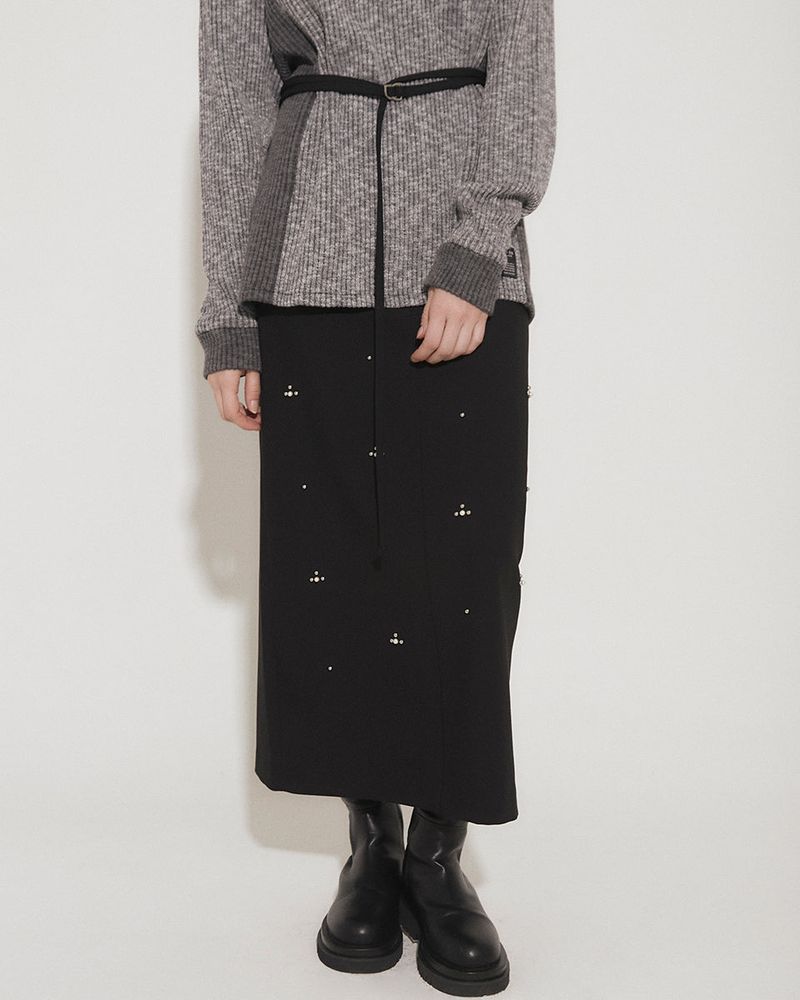 STUDS MAXI SKIRT [BLACK]