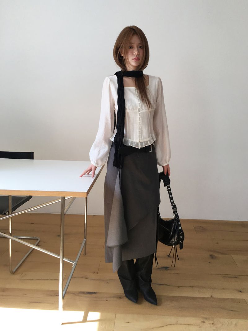 First love tie blouse