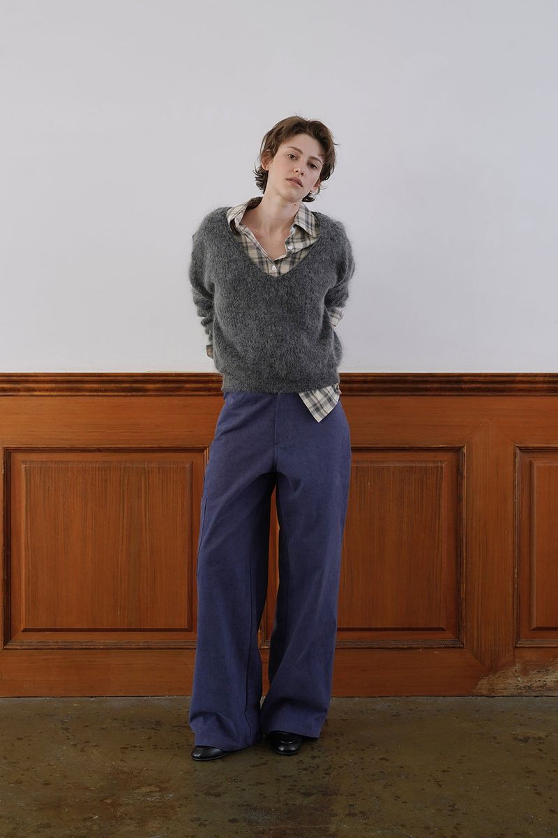 Mohair v-neck knit_charcoal