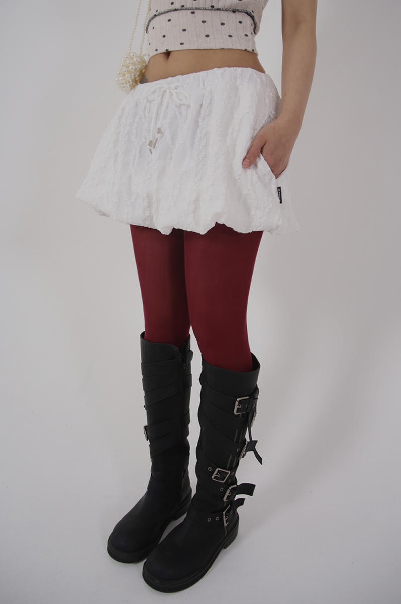 BFEEP（ビーピーピ）の「pumpkin puff skirt_white（Skirts）」