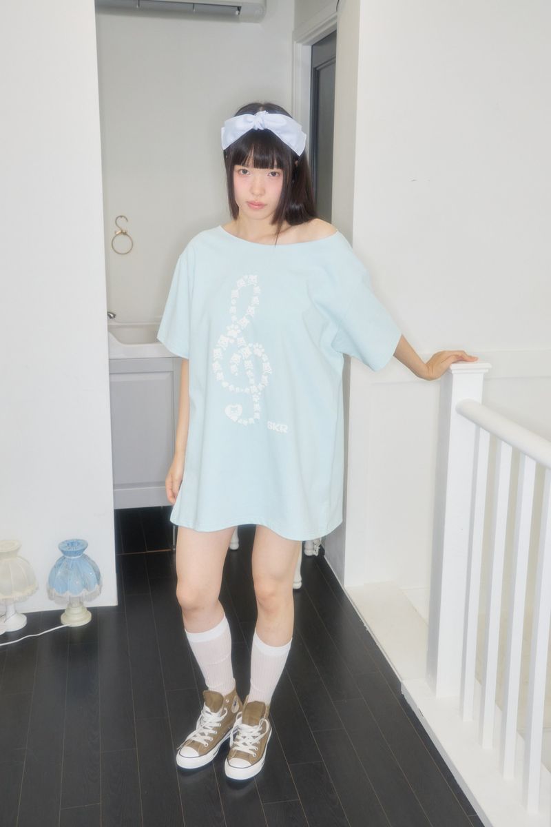 キリスカルノートオフショルダーボクシートップ (MINT)