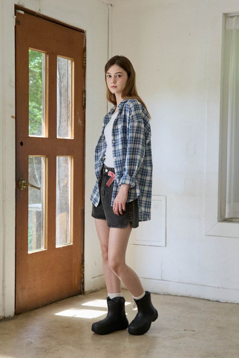 ROSE'S FARM HALF PANTS (2 COLORS)