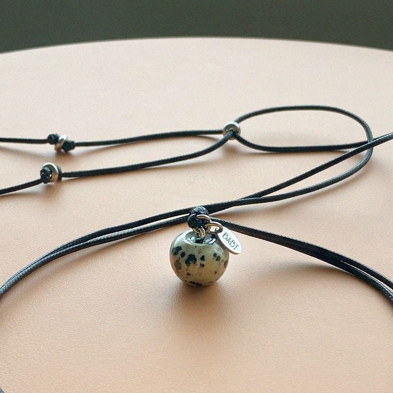 mechuri apple necklace