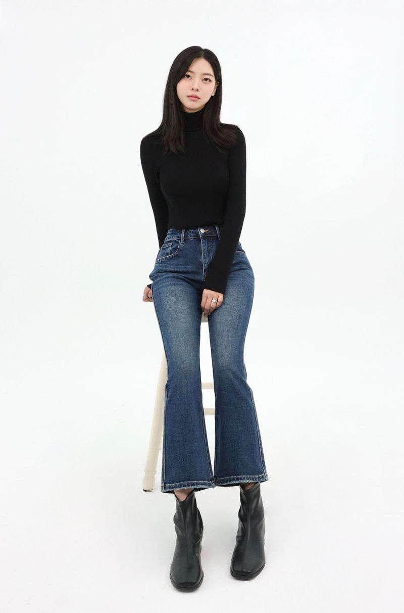 2ND REORDER CLASSIC 10-PART BOOTCUT JEANS code 26000