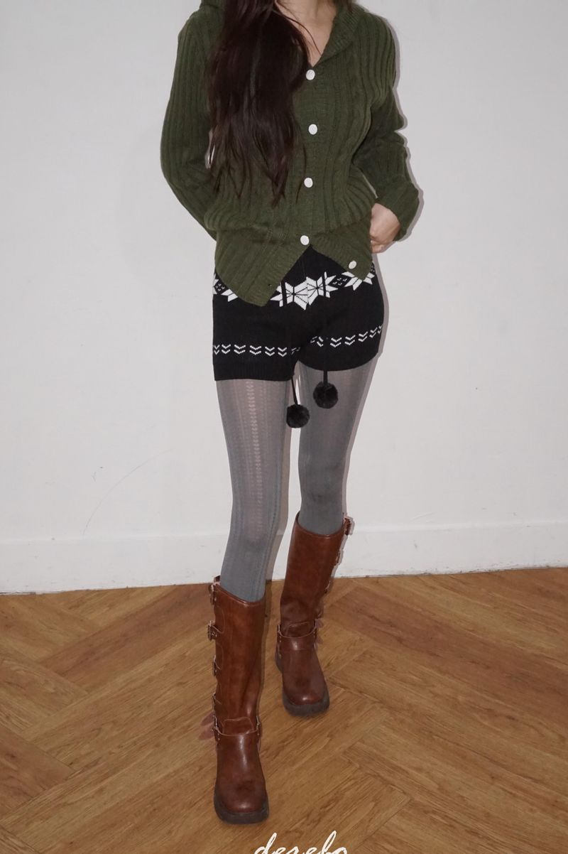Graphic Knit Shorts