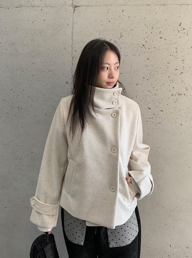 Hanpori Quilted High-Neck Short Coat