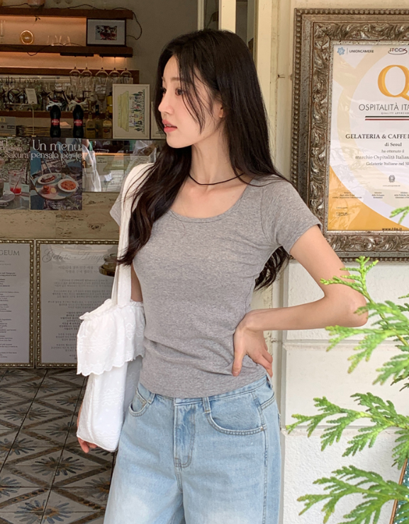 SHOPPERLAND（ショッパーランド）の「ベーシック ムード スリム Uネック Tシャツ (6color)（トップス）」
