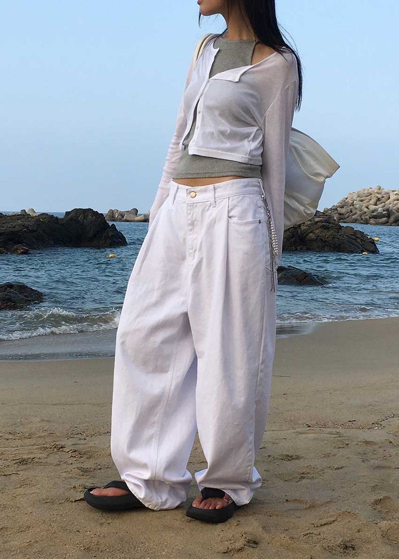TUCK WIDE DENIM PANTS