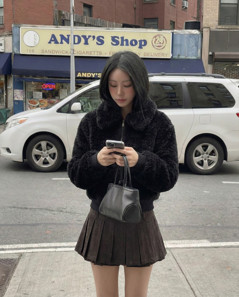 Wool pleated skirt