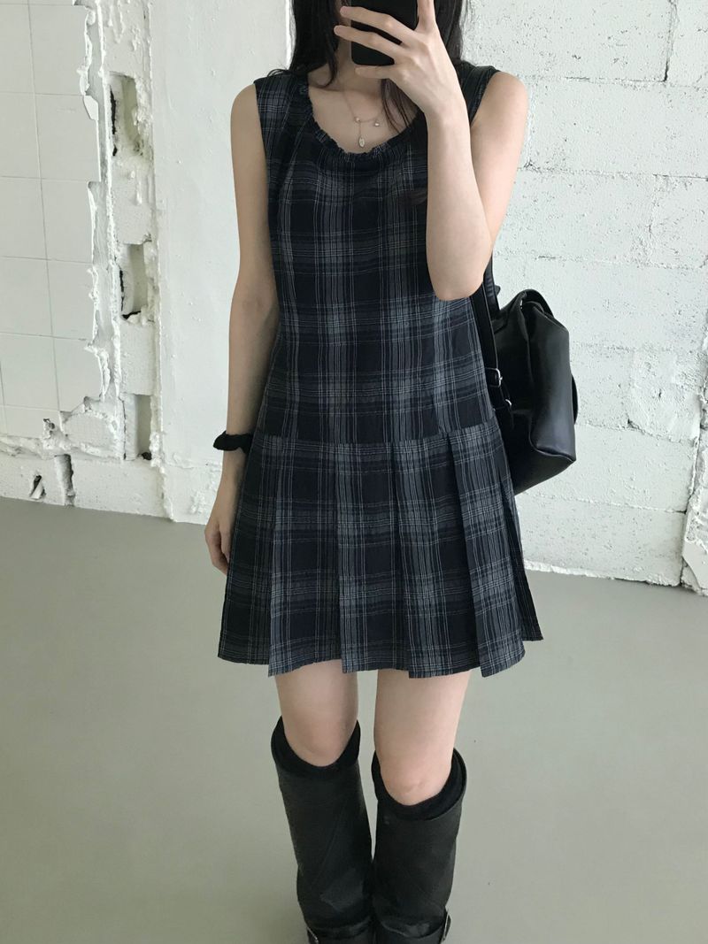 Check Pleated Mini Dress (2 colors)