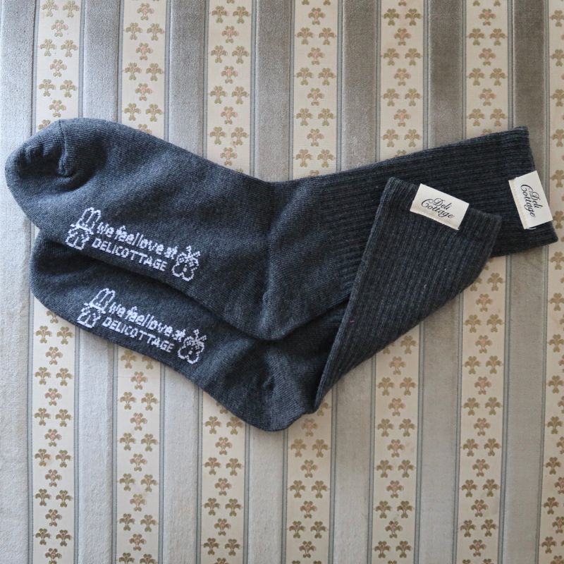 Deli and Buffle Label socks (Charcoal)
