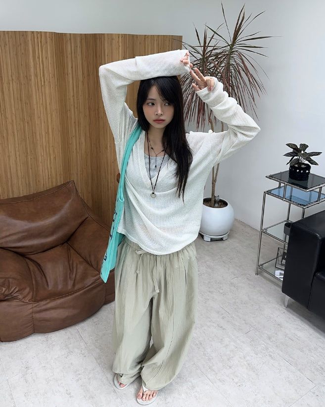 Toru Summer Deep V-Neck T-Shirt