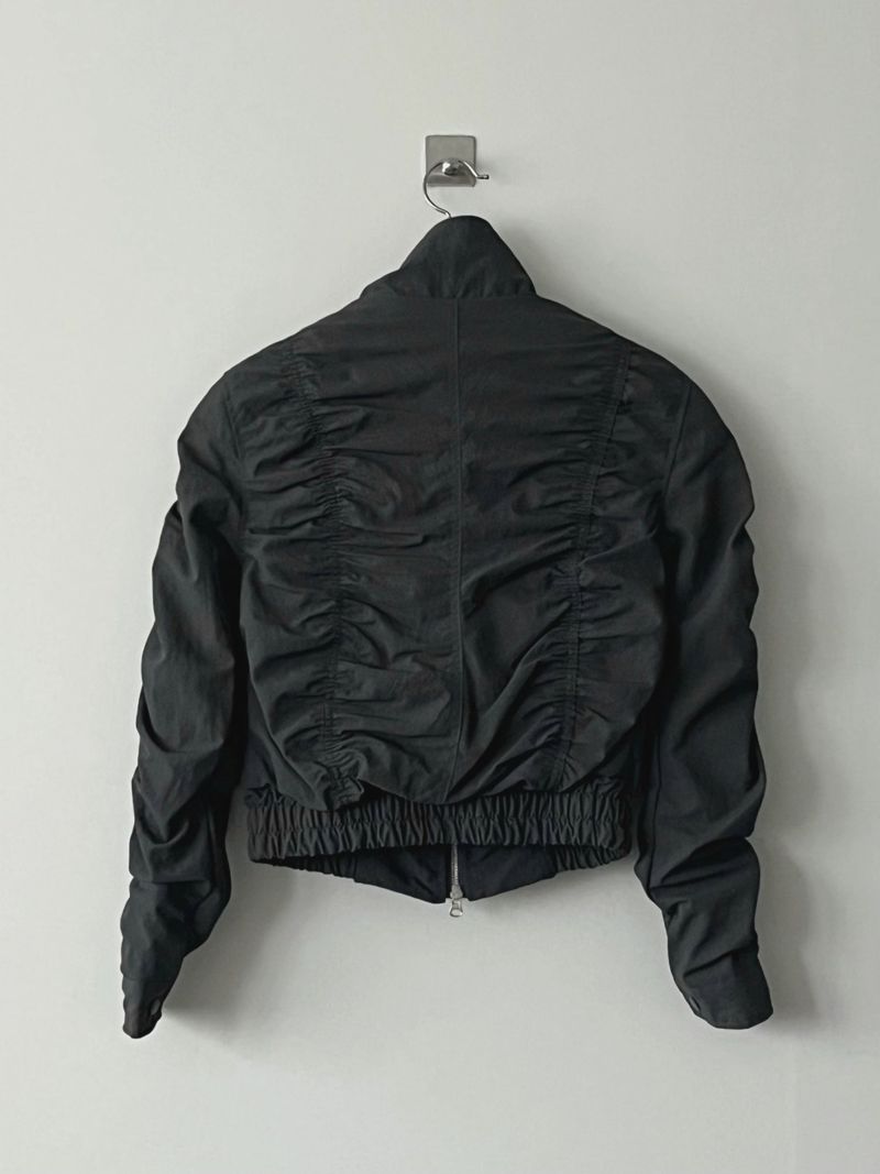 Loner windbreaker