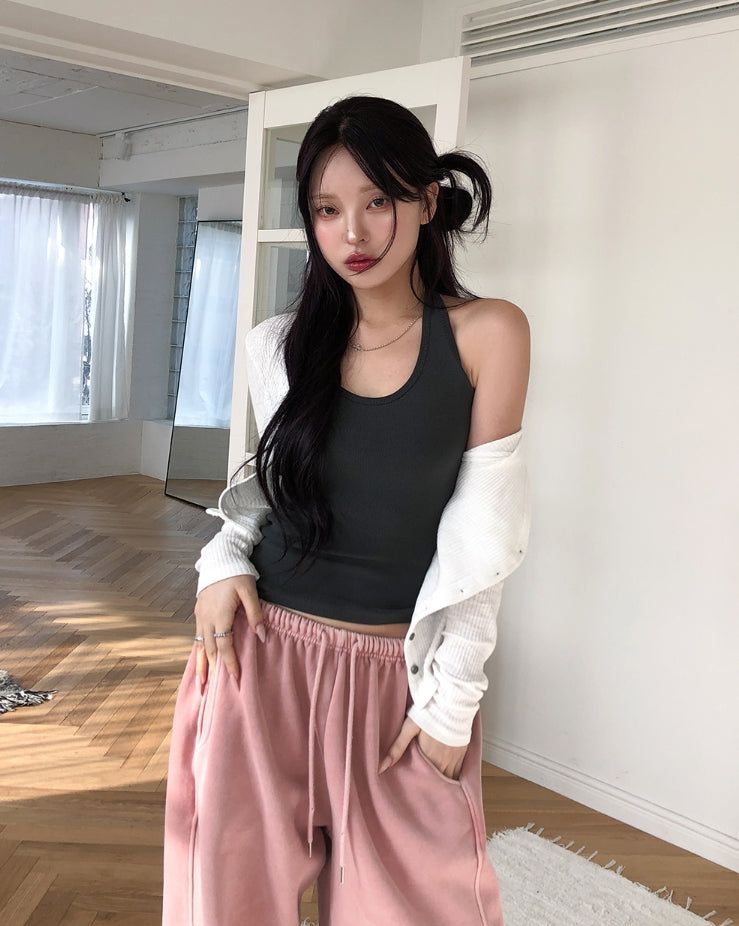 ULAN（ユレン）の「Aika Pigment Halter Sleeveless（Tops）」