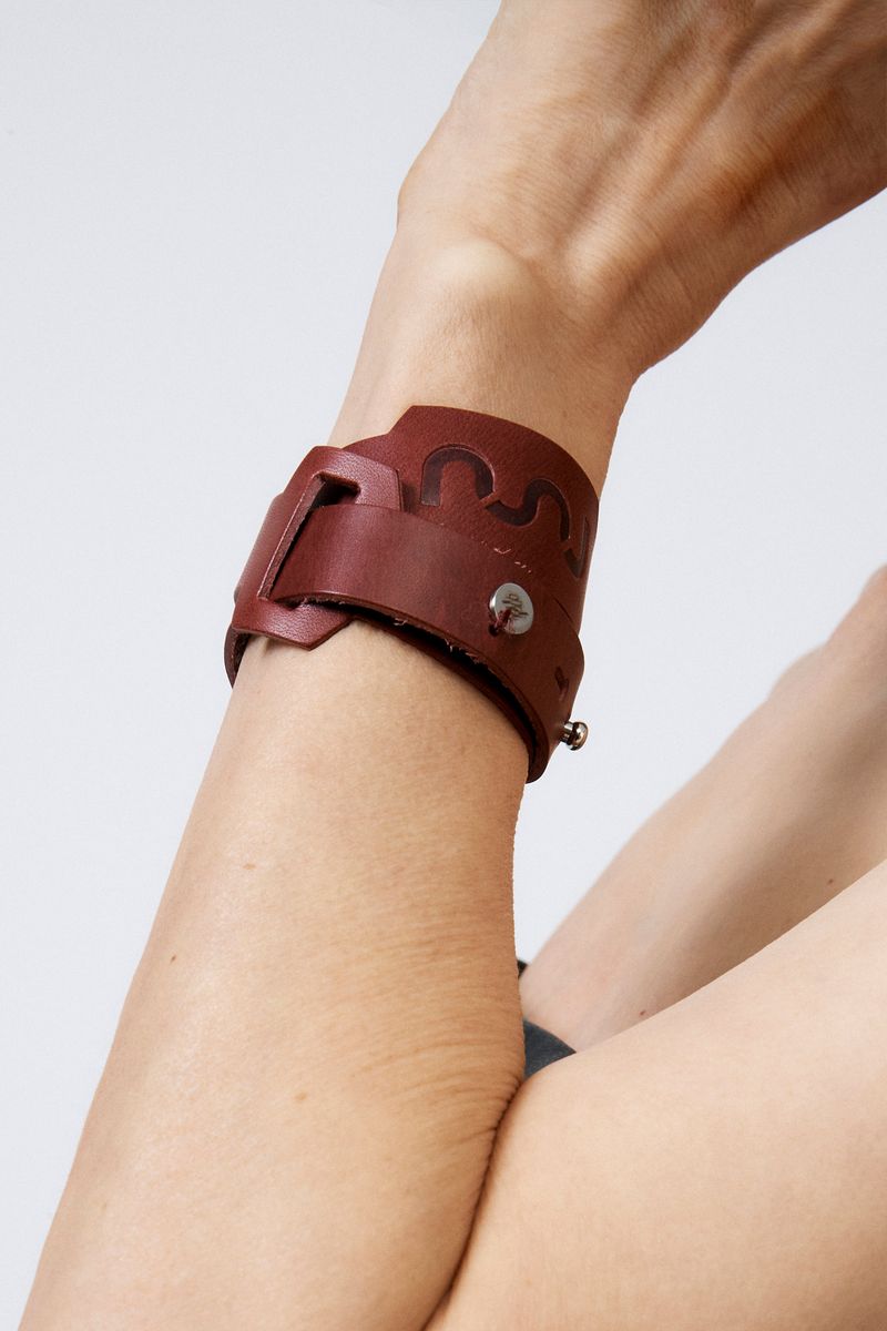 SIMPLE COW BELT CHOKER&BRACELET BURGUNDY