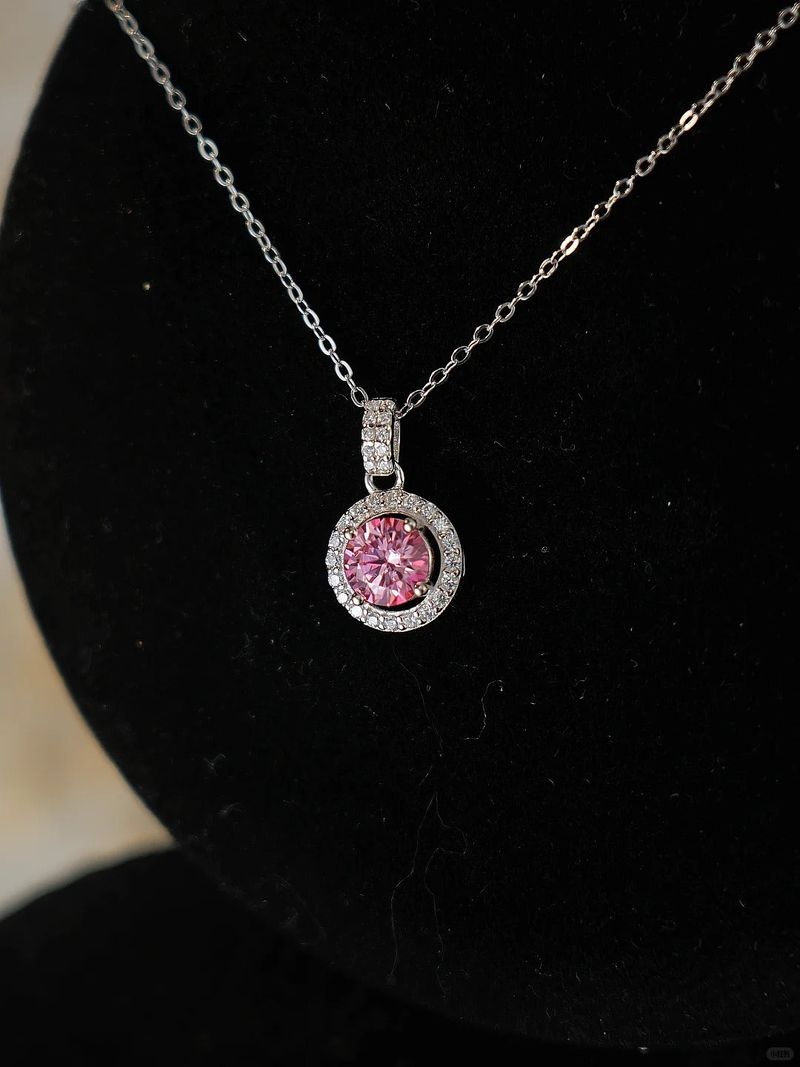 CANDICE（キャンディス）の「Pink diamond necklace to hold a girl's heart（Accessories）」
