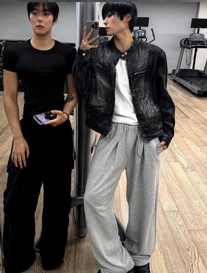 One-Tuck Wide Pants