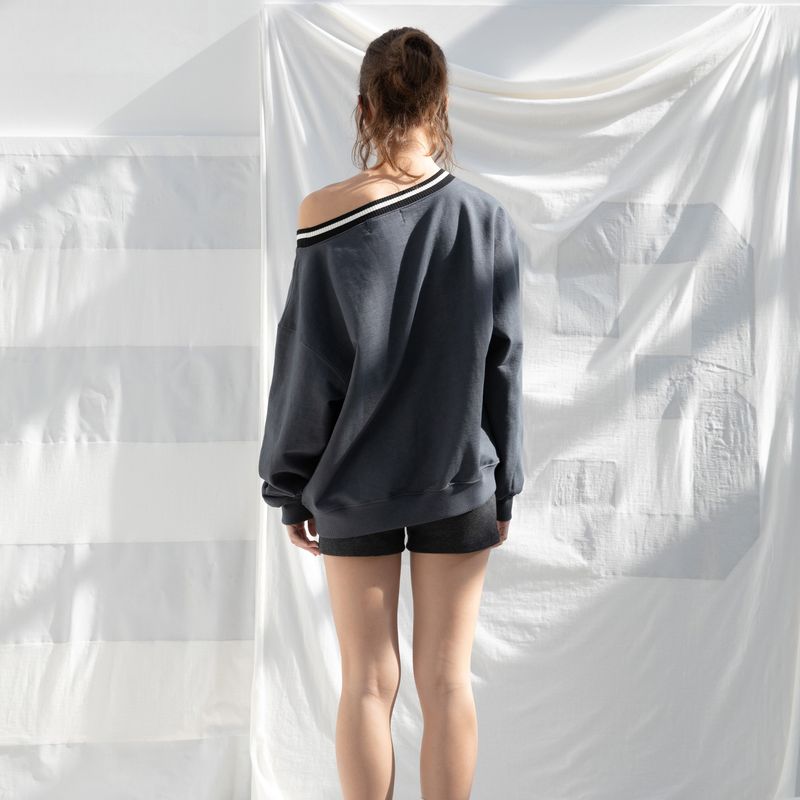 SPORTY OVERSIZE SWEATSHIRT (GREY)