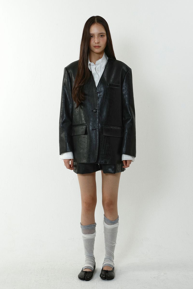COLLARLESS CRACKED LEATHER JACKET_BLACK