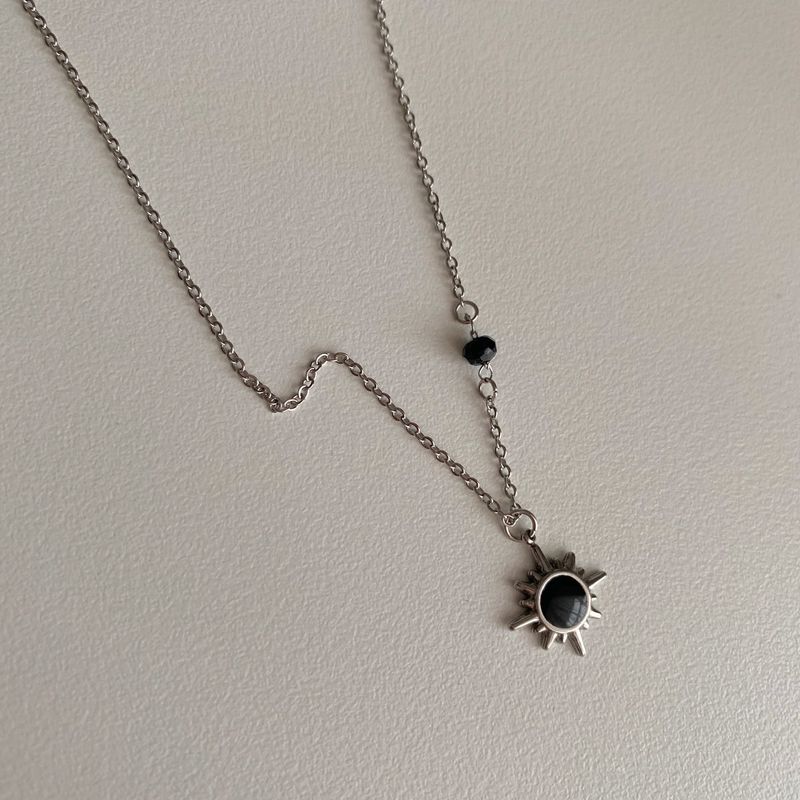 shia Shine Star Black Unique Necklace
