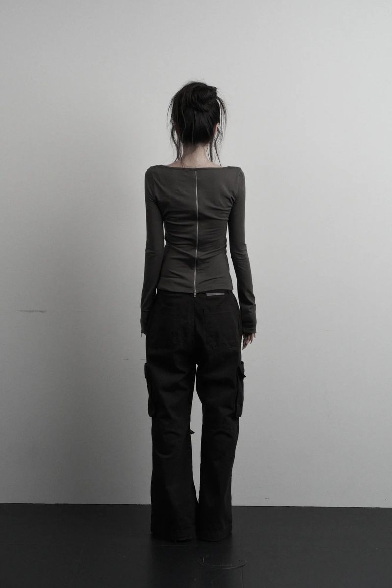 [label] back two-way zipper long sleeve (charcoal)