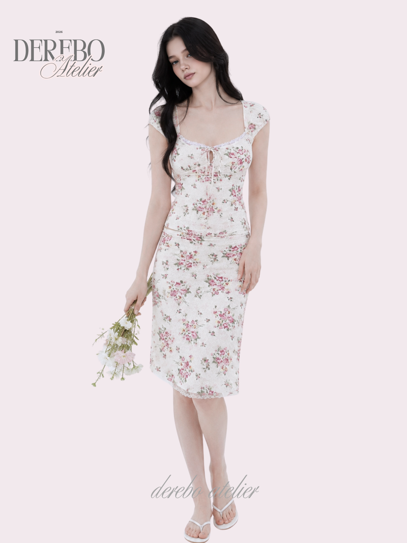 dereborujo（ドレボルゾー）の「Antique Floral Perfume Skirt Two-Piece Set (blouse+skirt set)（Dresses）」