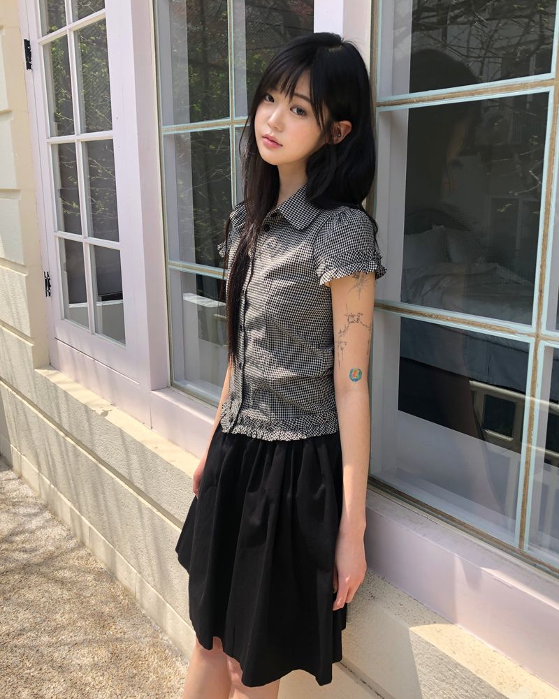 WONDER WONDER（ワンダーワンダー）の「Glen Flare Midi Skirt（Skirts）」