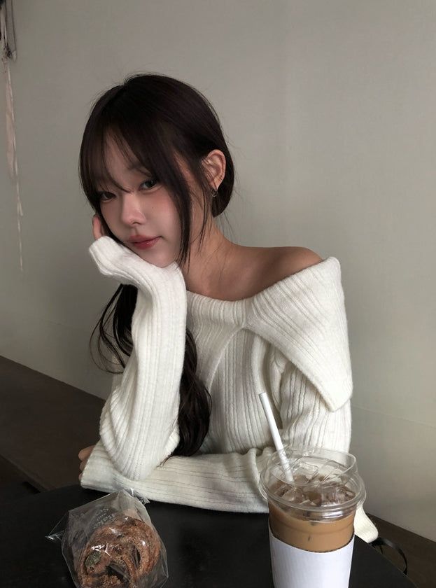 Fuzz Collar Rib Off-Shoulder Slit Long Sleeve Knit