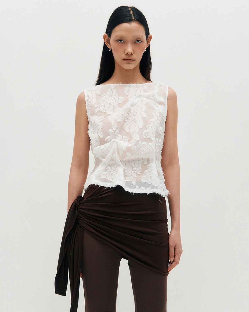 KIMZISU（キムジス）の「Pinched Sleeveless _ WHITE（Tops）」